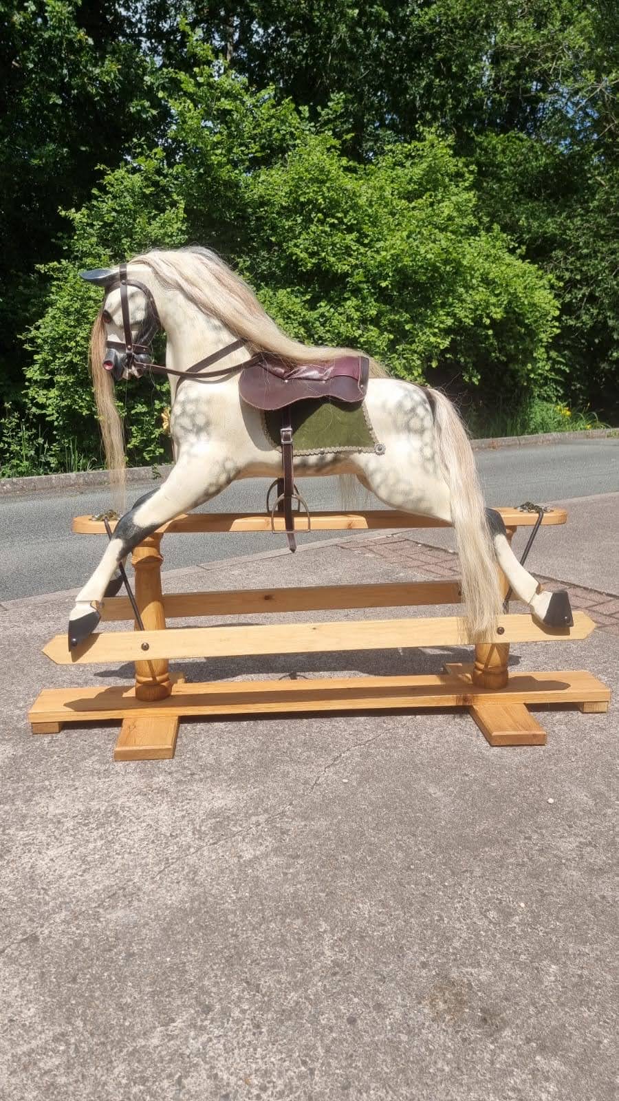 MyClientBox 2025MediumHorsesNew