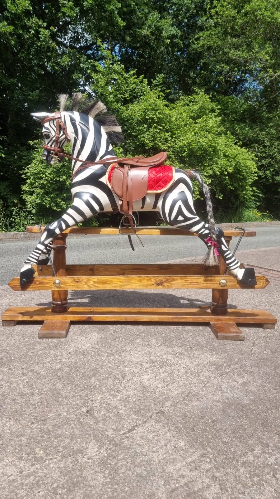 MyClientBox 2025MediumHorsesNew