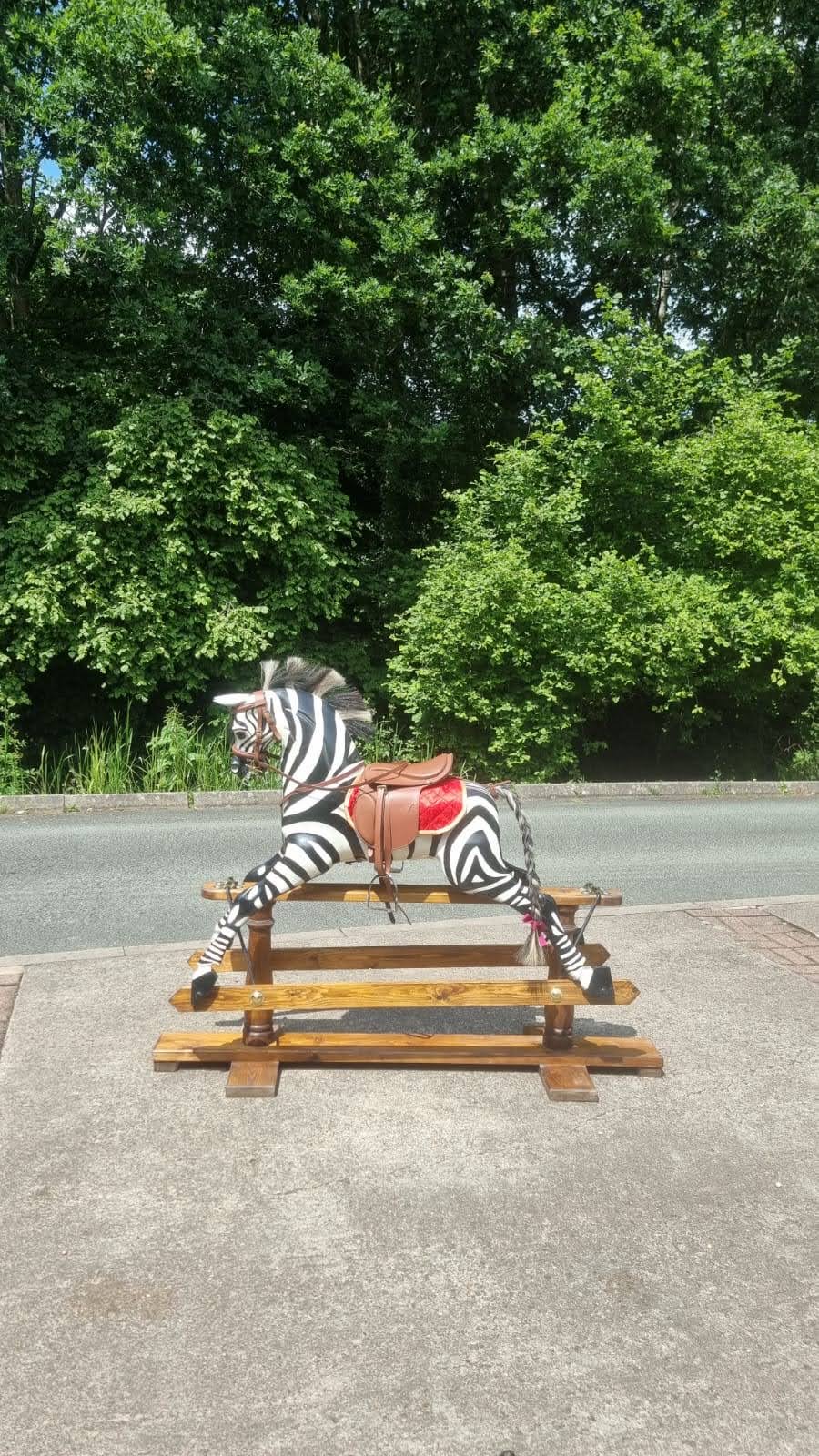 MyClientBox 2025MediumZebra